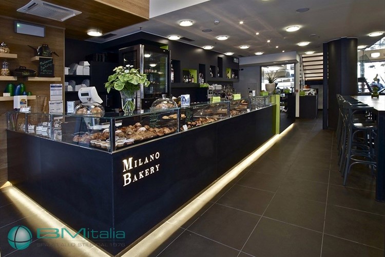 Milano Bakery Café